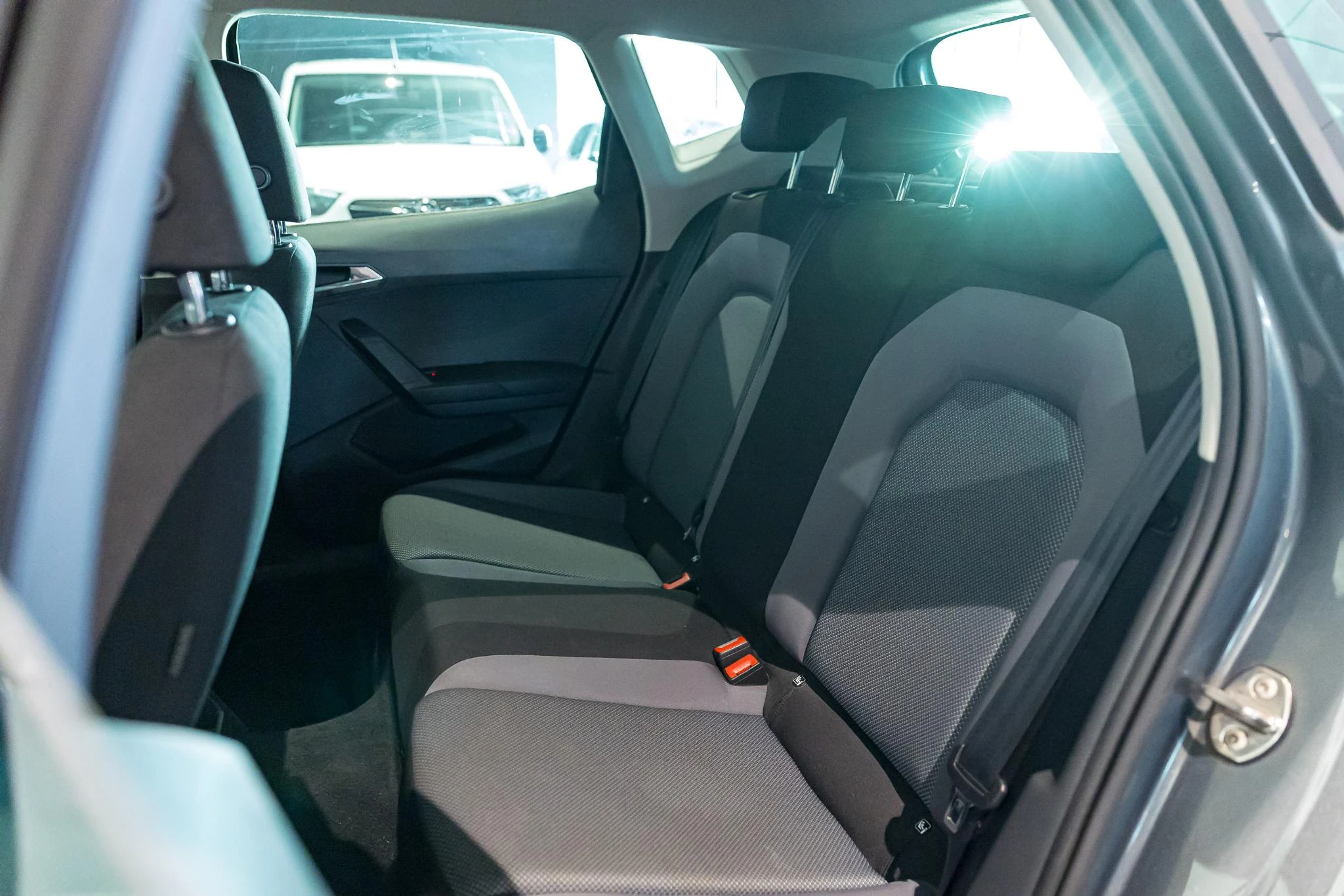 SEAT-Arona-image-14