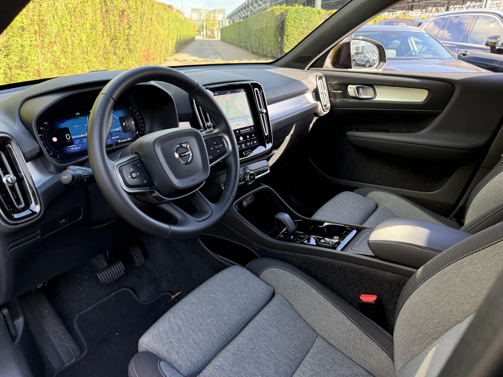 Volvo-XC40-image-16