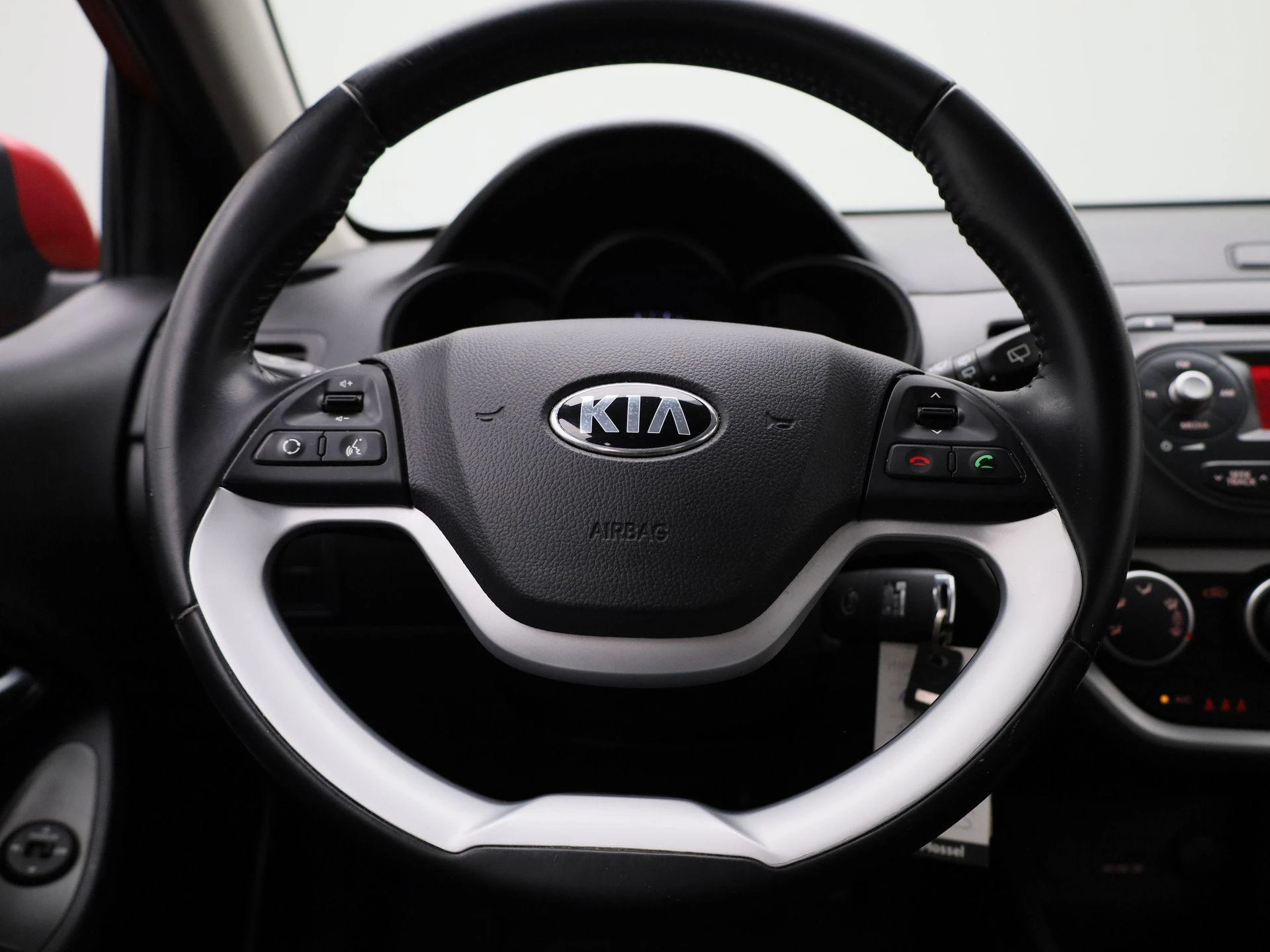 Kia-Picanto-image-6