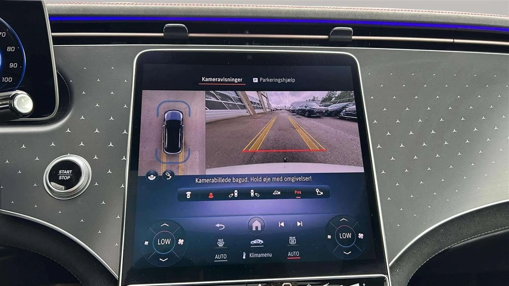 Mercedes-Benz-EQE-image-15