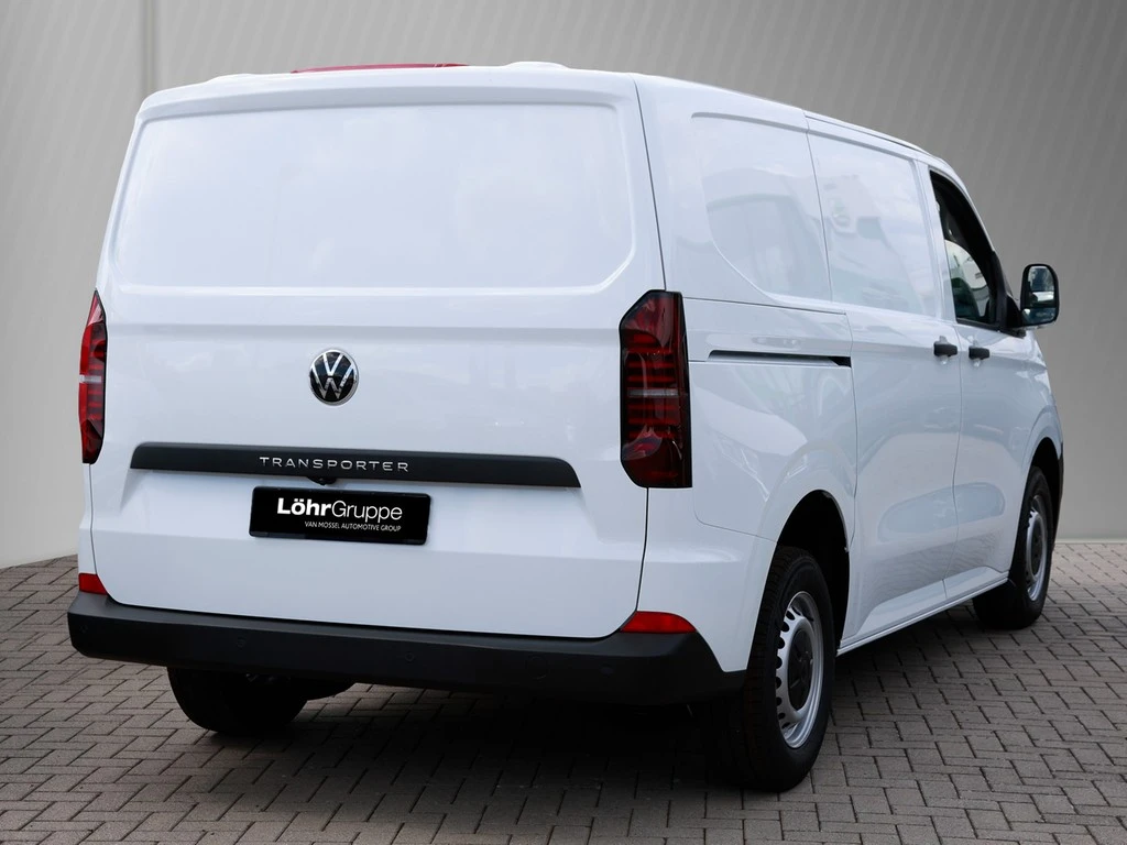 Volkswagen-Transporter-image-3
