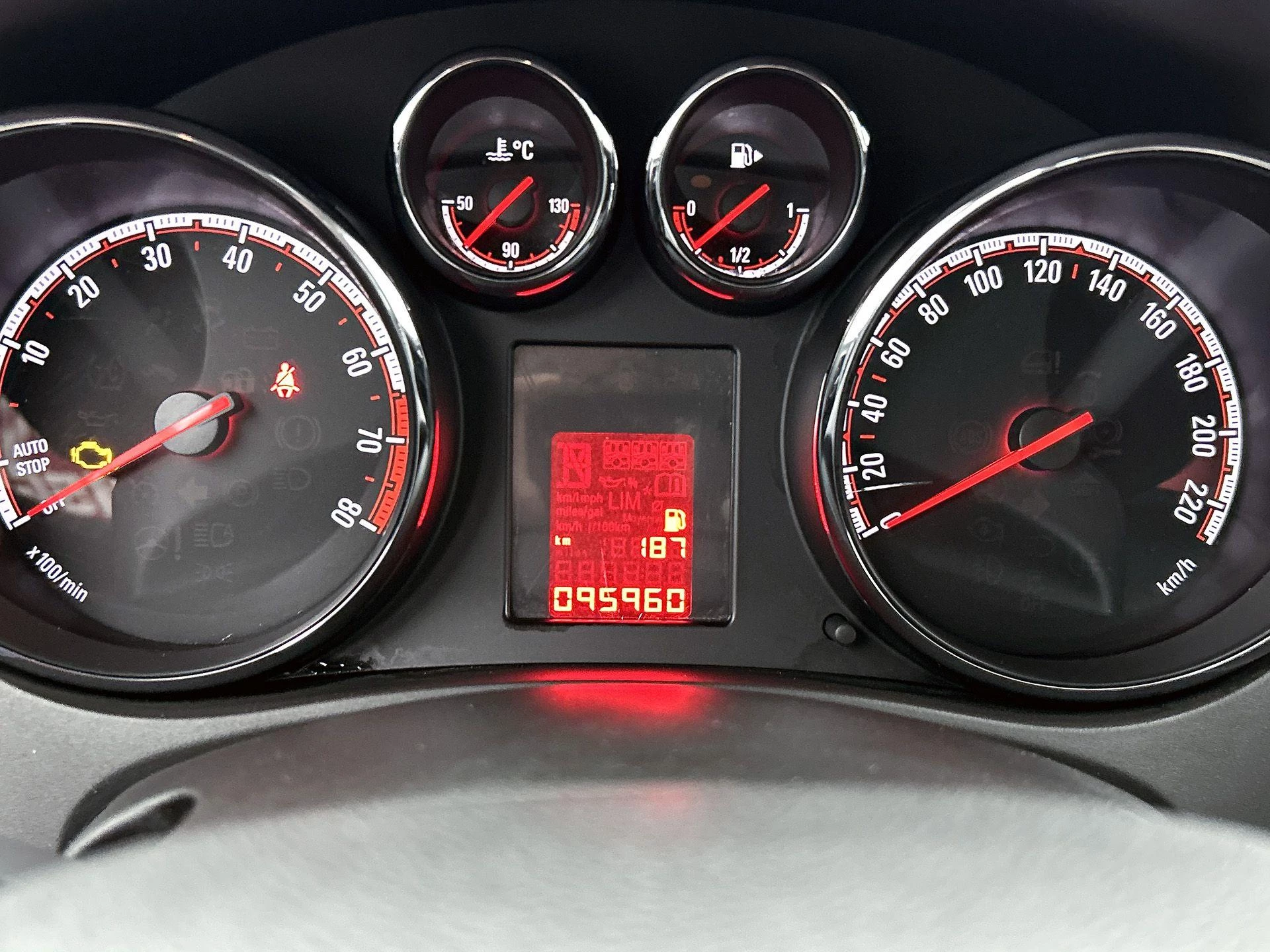 Opel-Meriva-image-12
