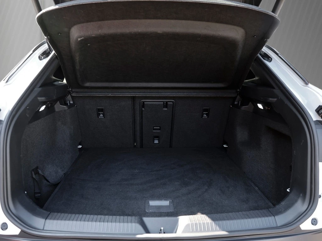 Volkswagen-ID.4-image-4