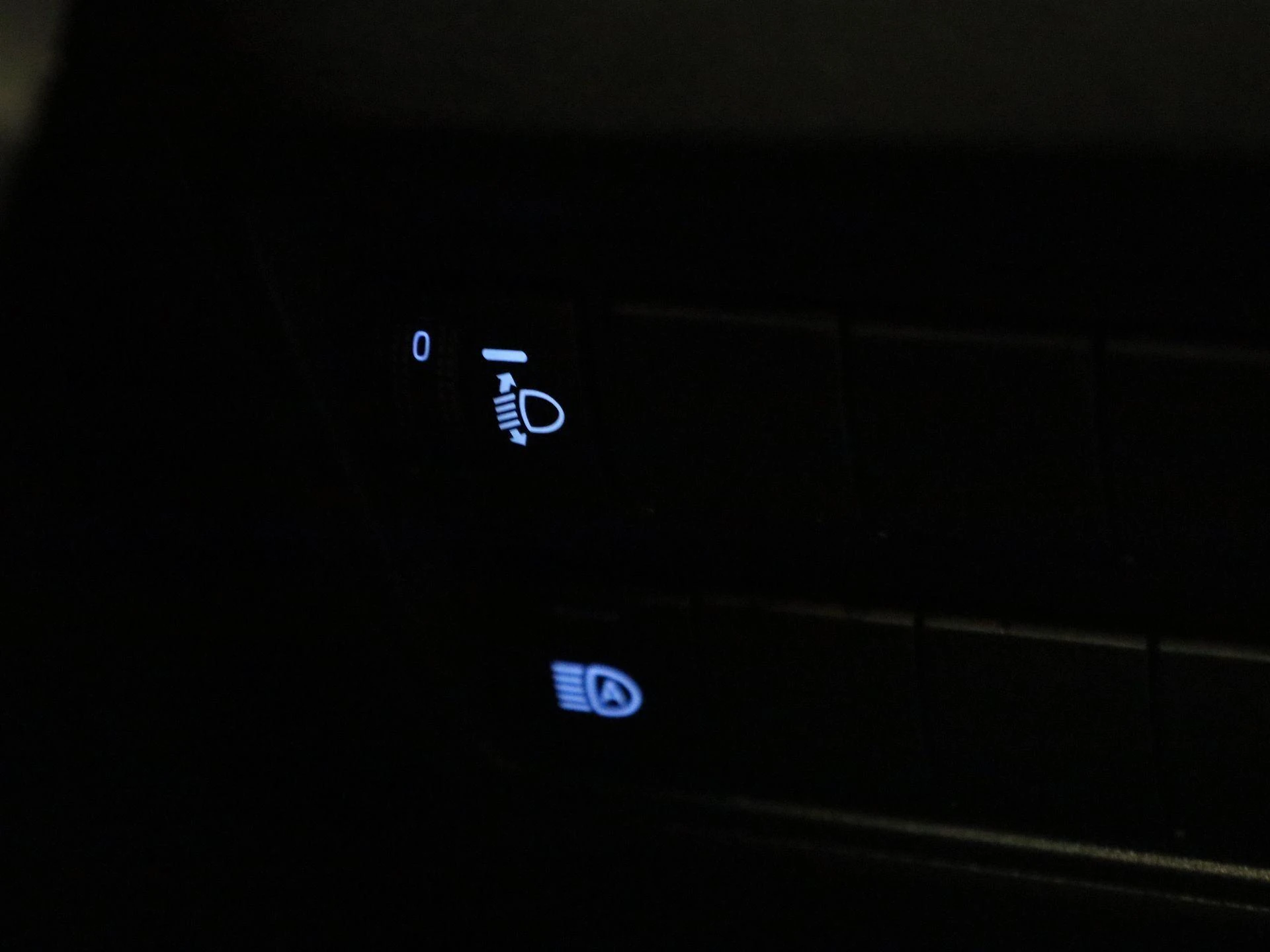 Toyota-Yaris-image-22