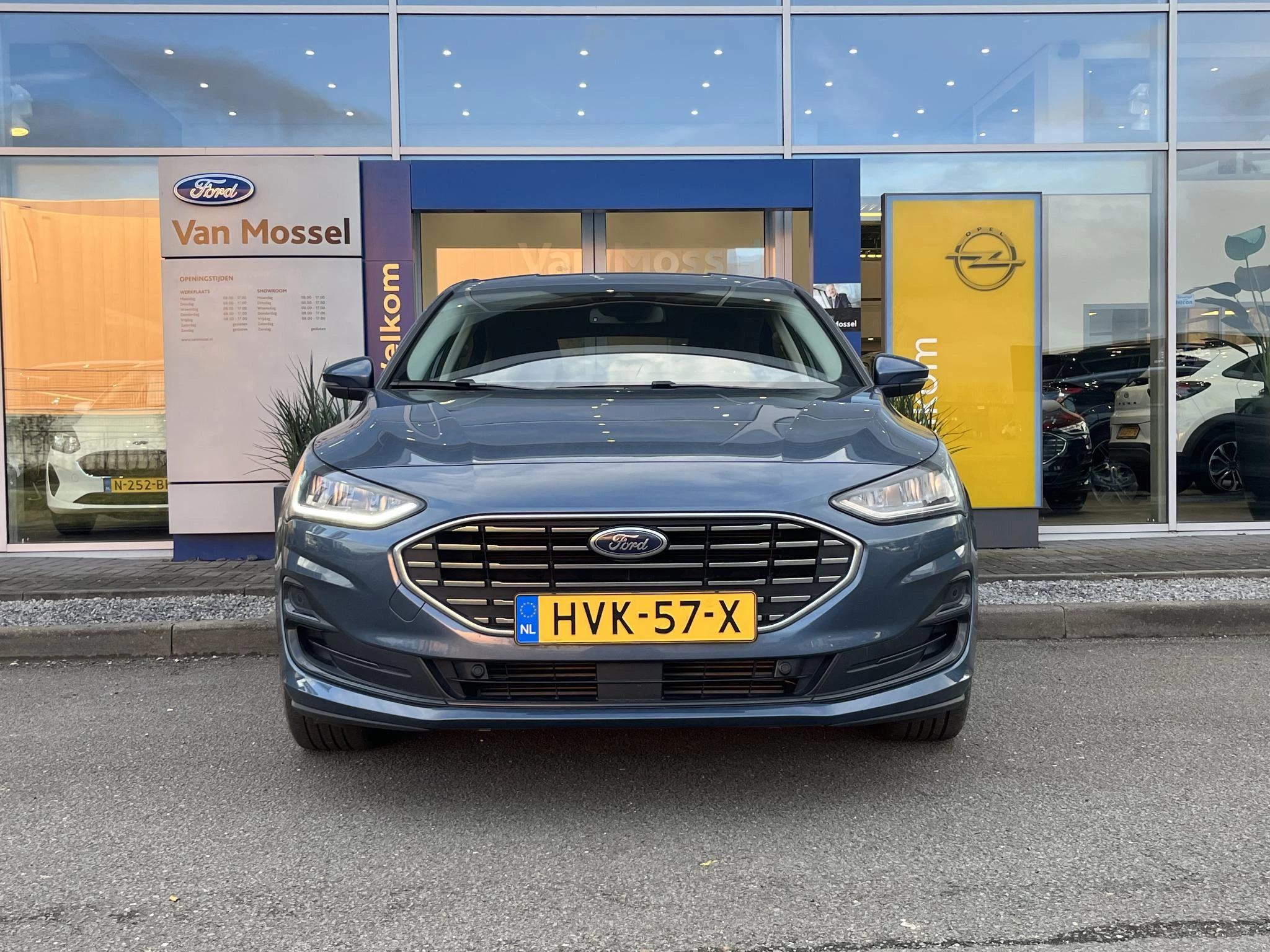 Ford Focus 1.0 EcoBoost Hybrid Titanium X