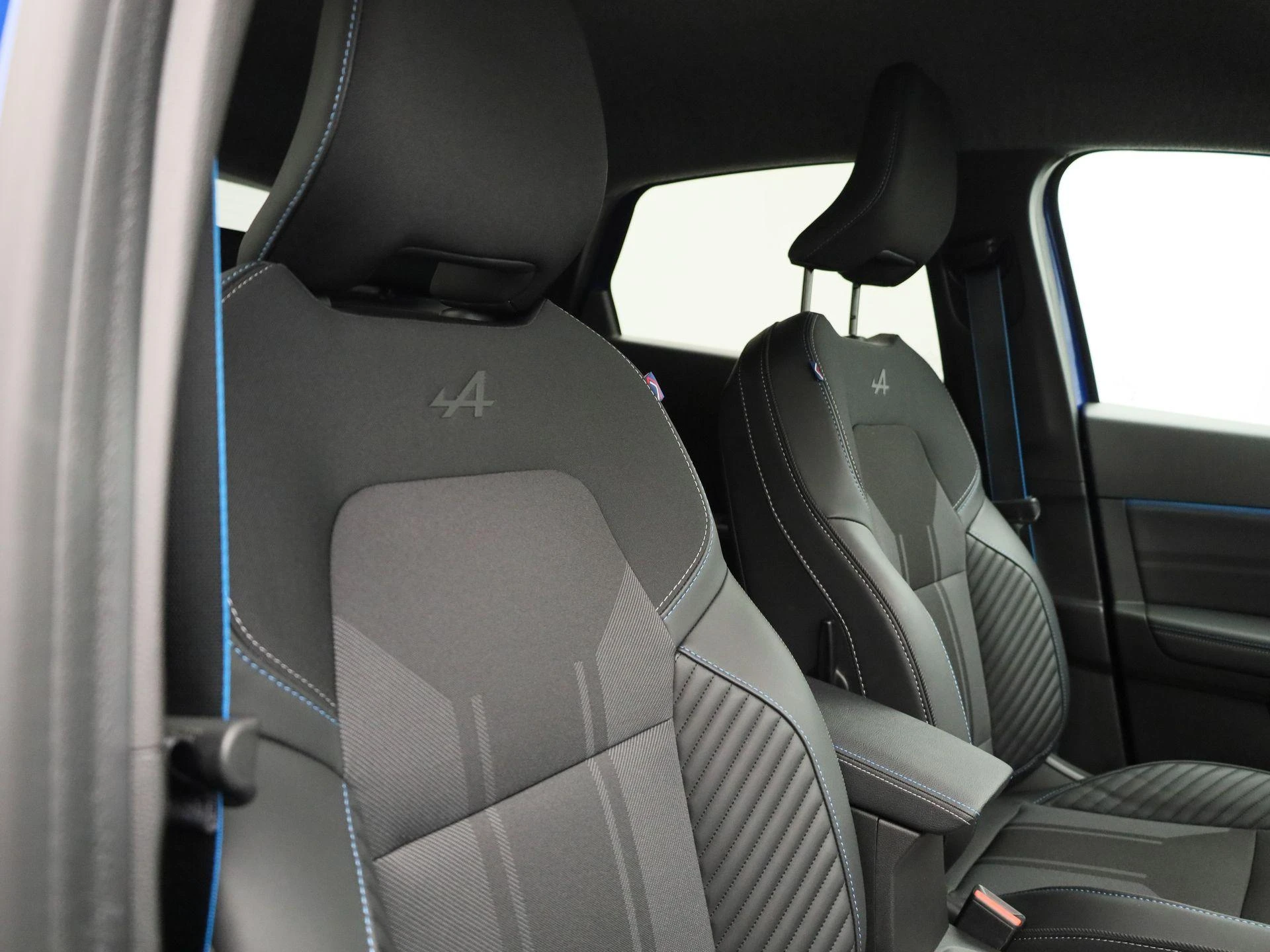 Renault Captur 1.8 E-Tech full hybrid 160 esprit Alpine