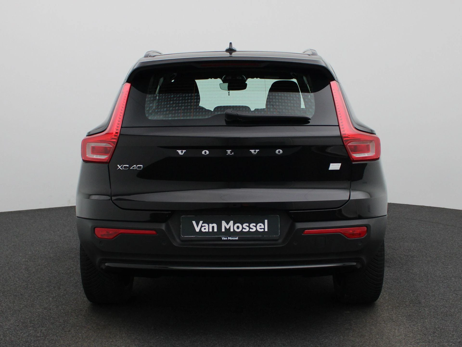 Volvo-XC40-image-4