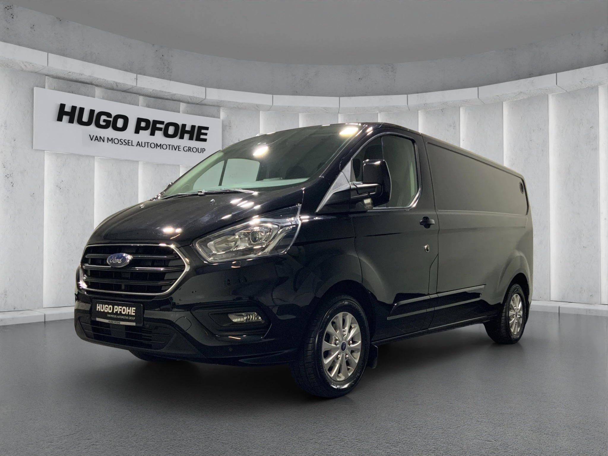 Ford-Transit Custom-image-0