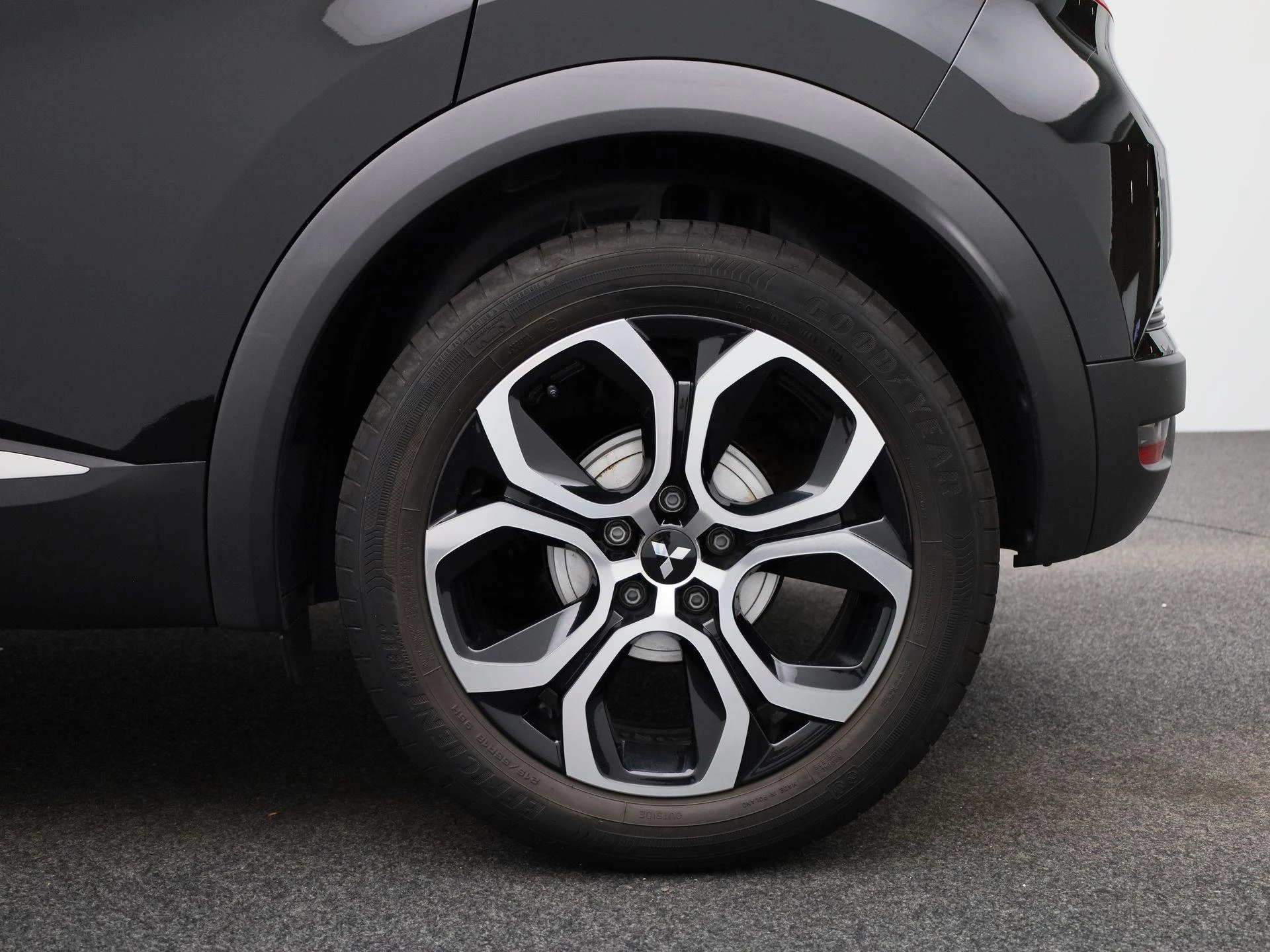 Mitsubishi-ASX-image-12