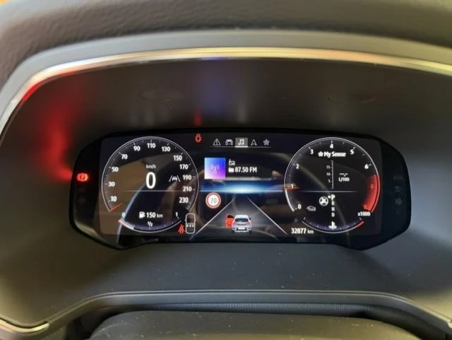 Renault Captur MHEV TCe 140 EDC Techno