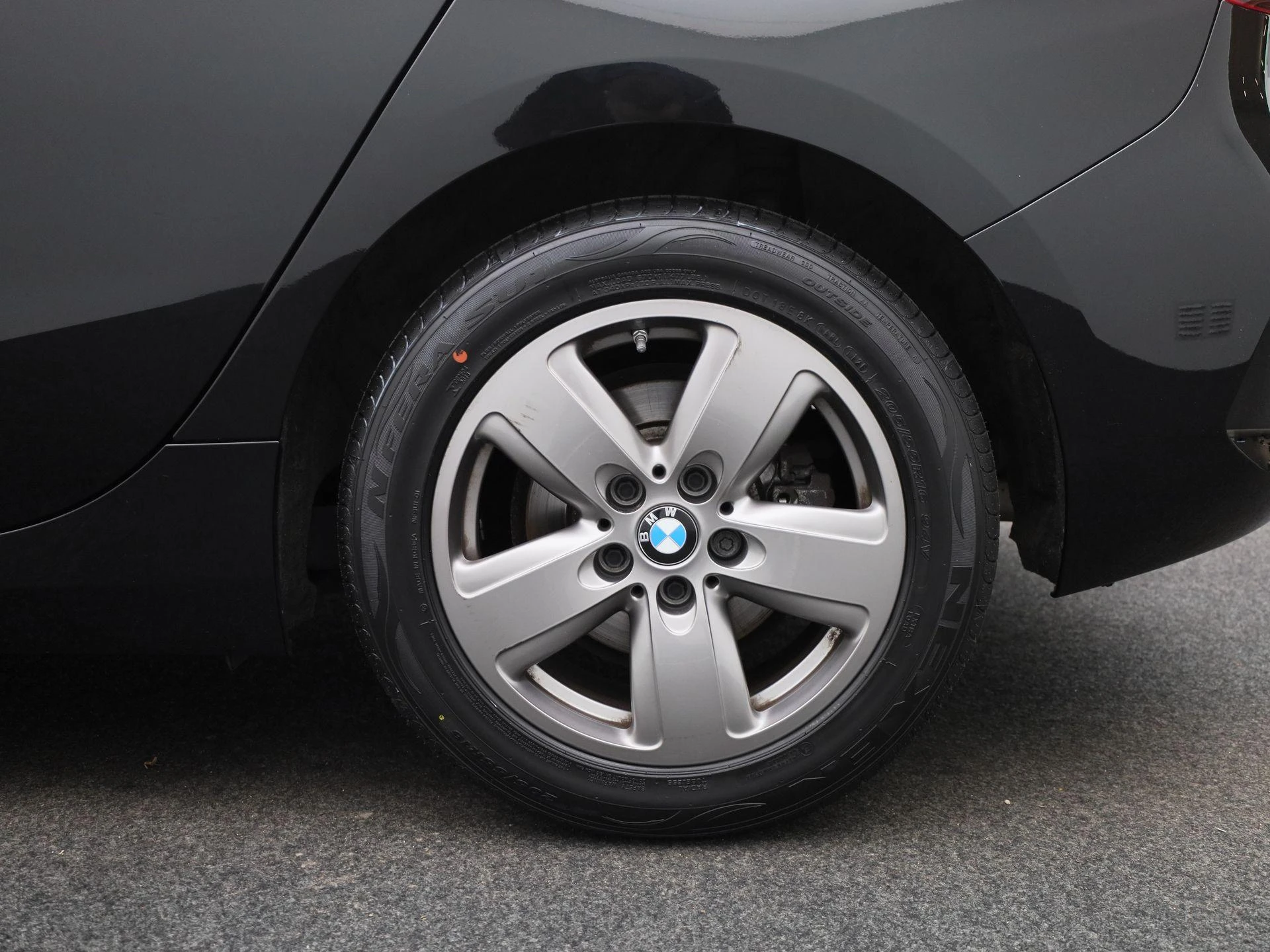 BMW-1 Reeks-image-12