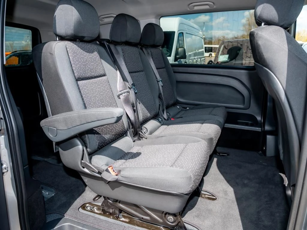Mercedes-Benz-Vito 124-image-11