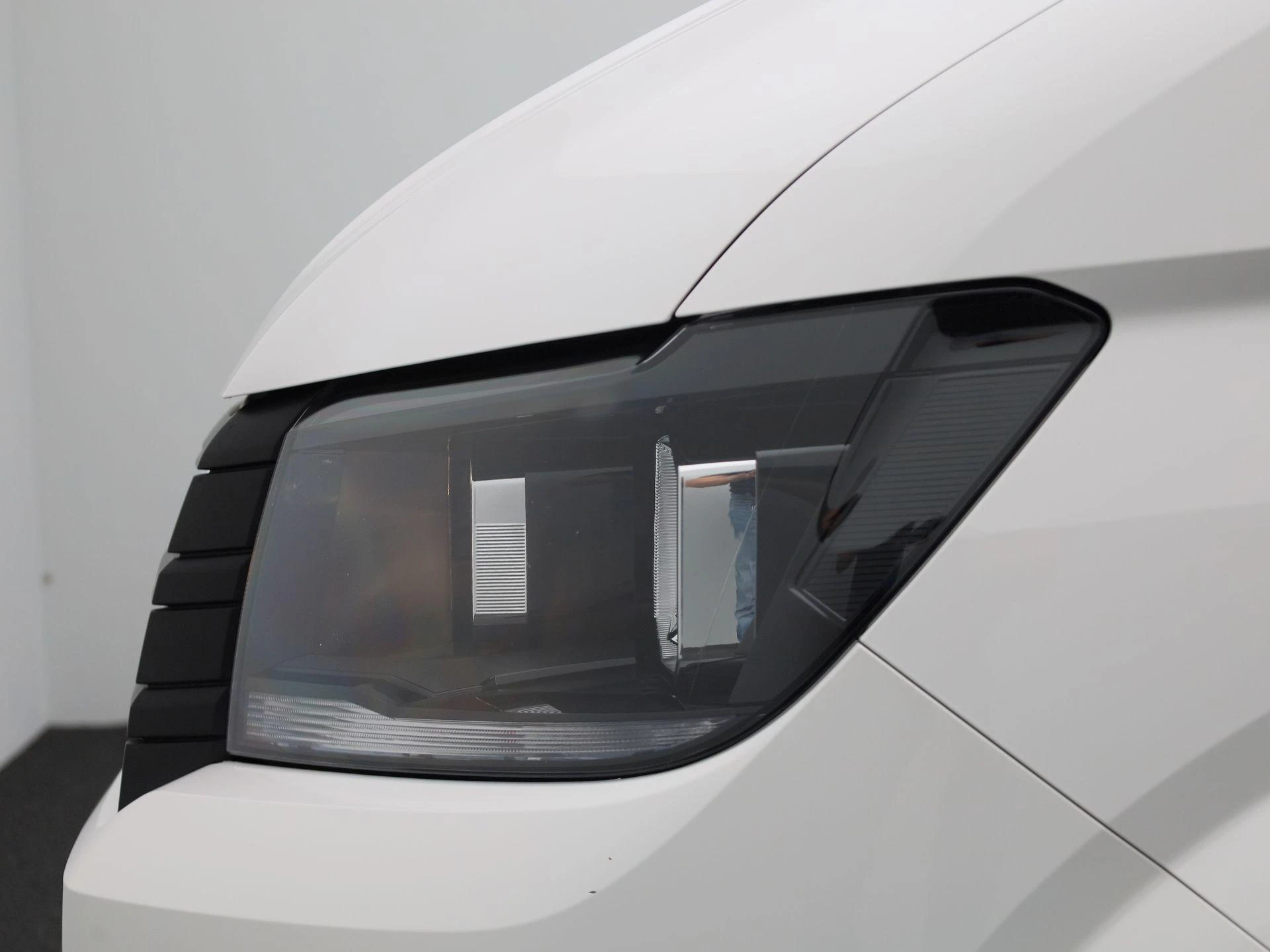 Volkswagen-Crafter-image-20