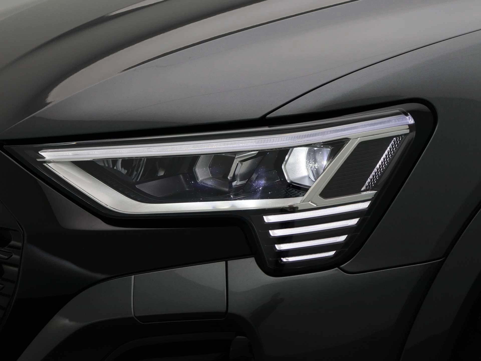 Audi-Q8 e-tron-image-6