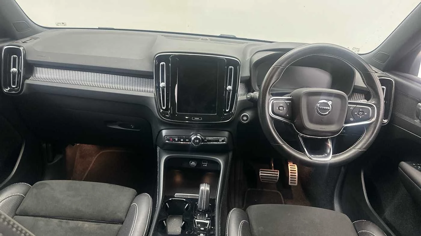 Volvo-XC40-image-5