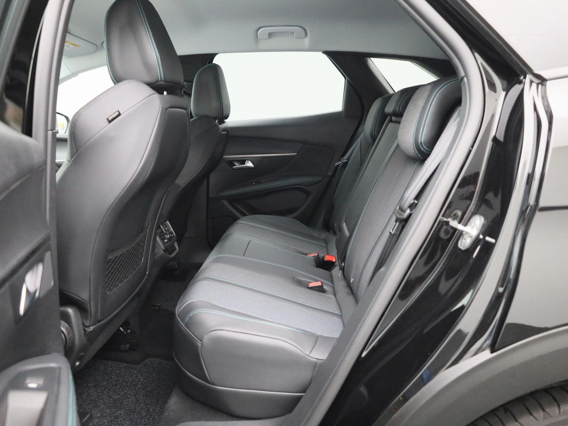 Peugeot-3008-image-12