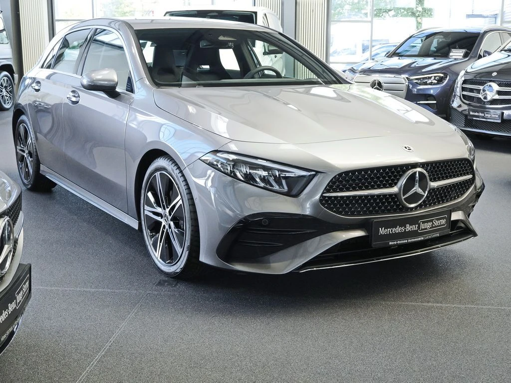 Mercedes-Benz-A-Klasse 200-image-4