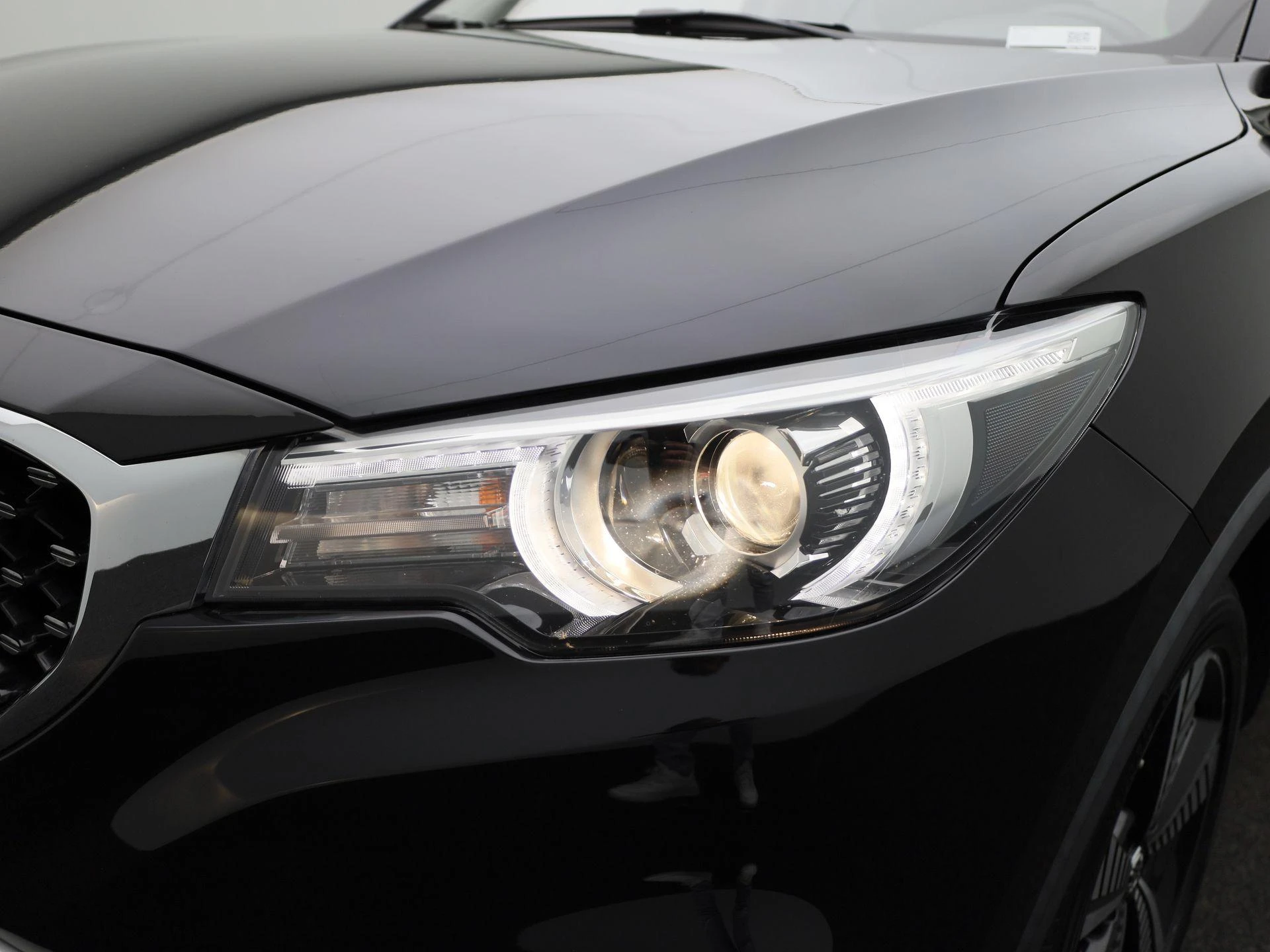MG-ZS EV-image-15