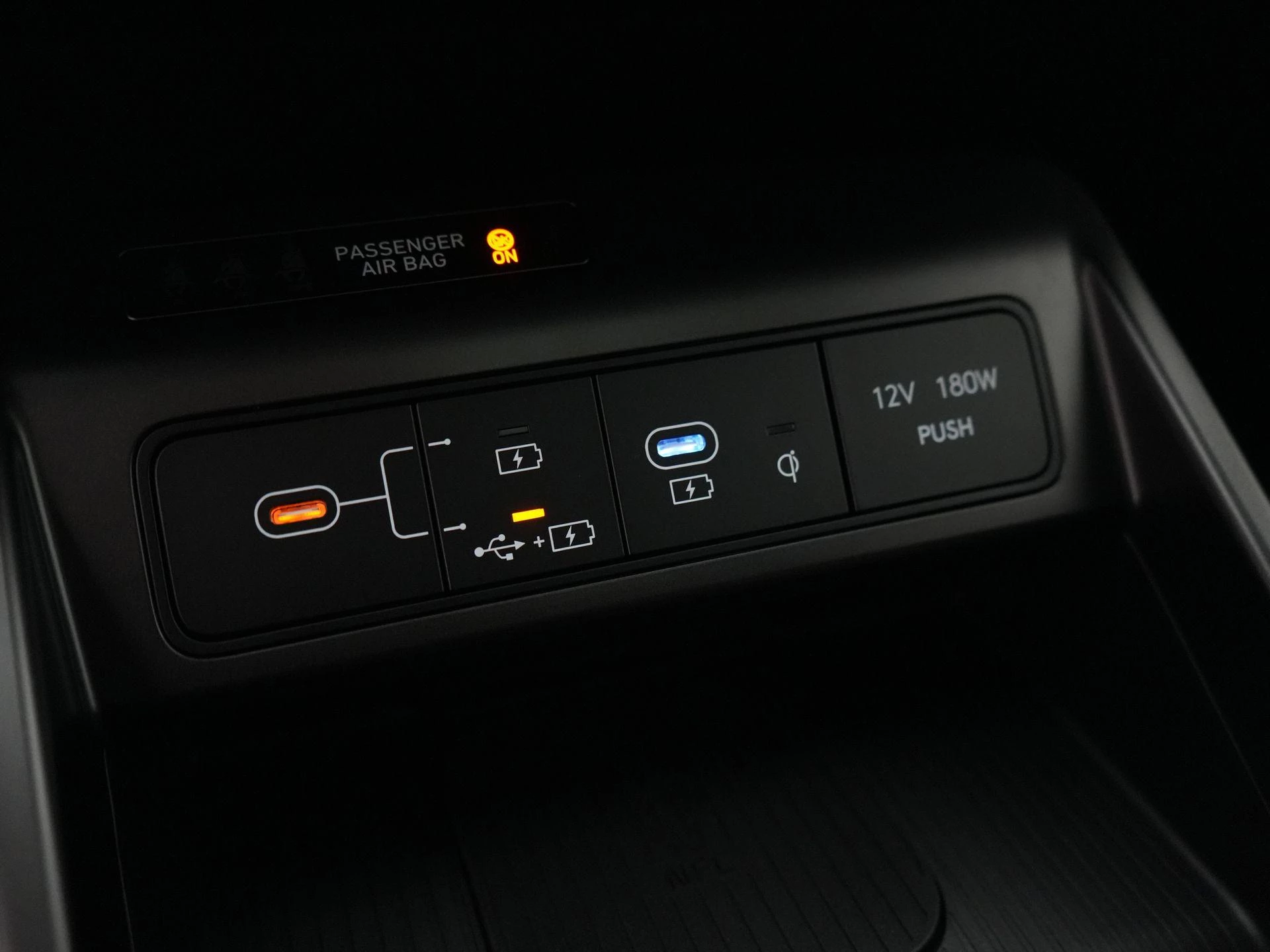 Hyundai-Kona-image-23