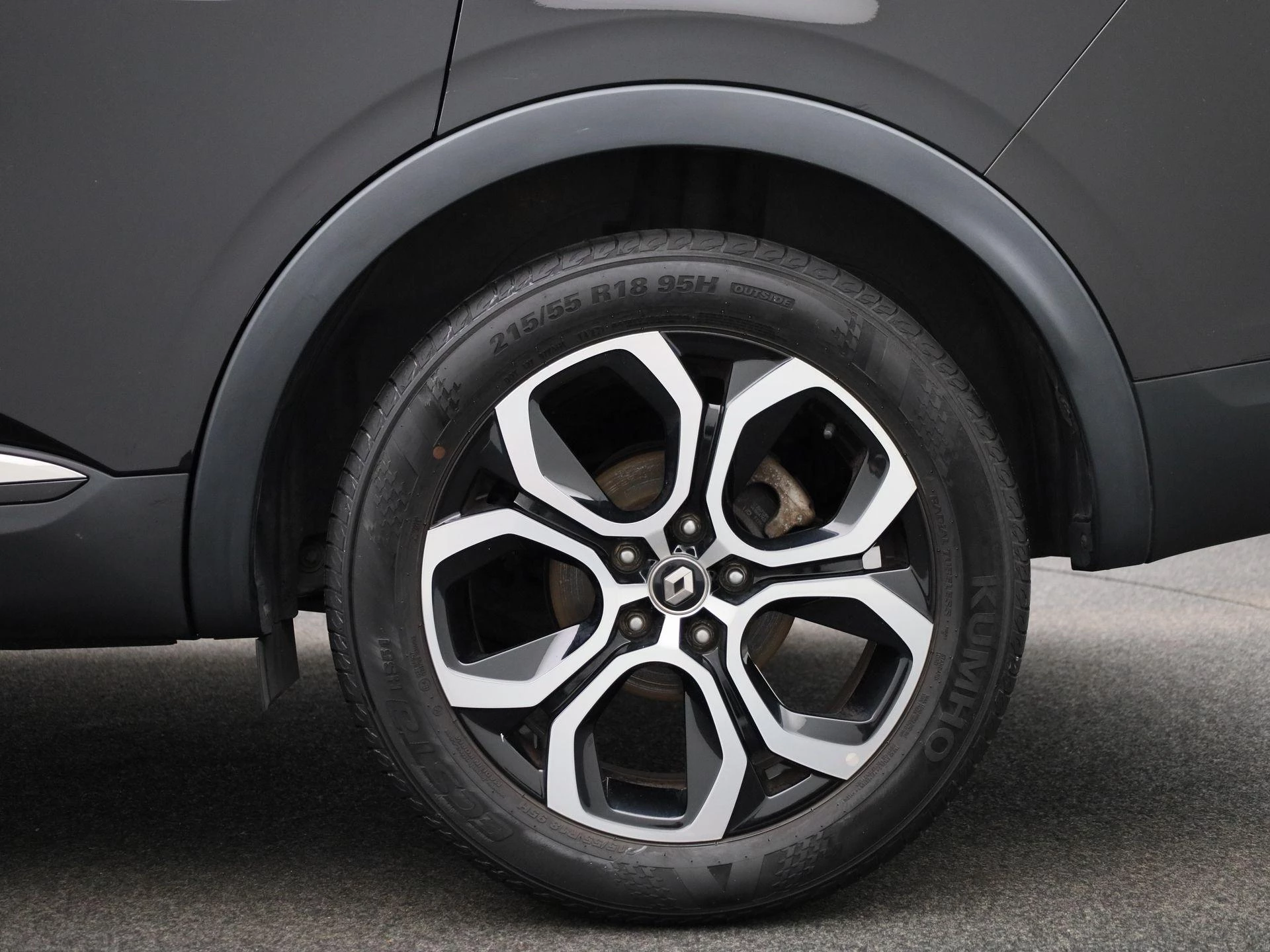 Renault-Arkana-image-12