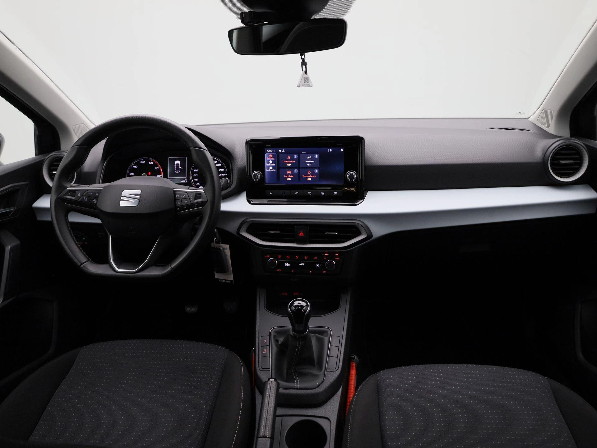 SEAT-Ibiza-image-33