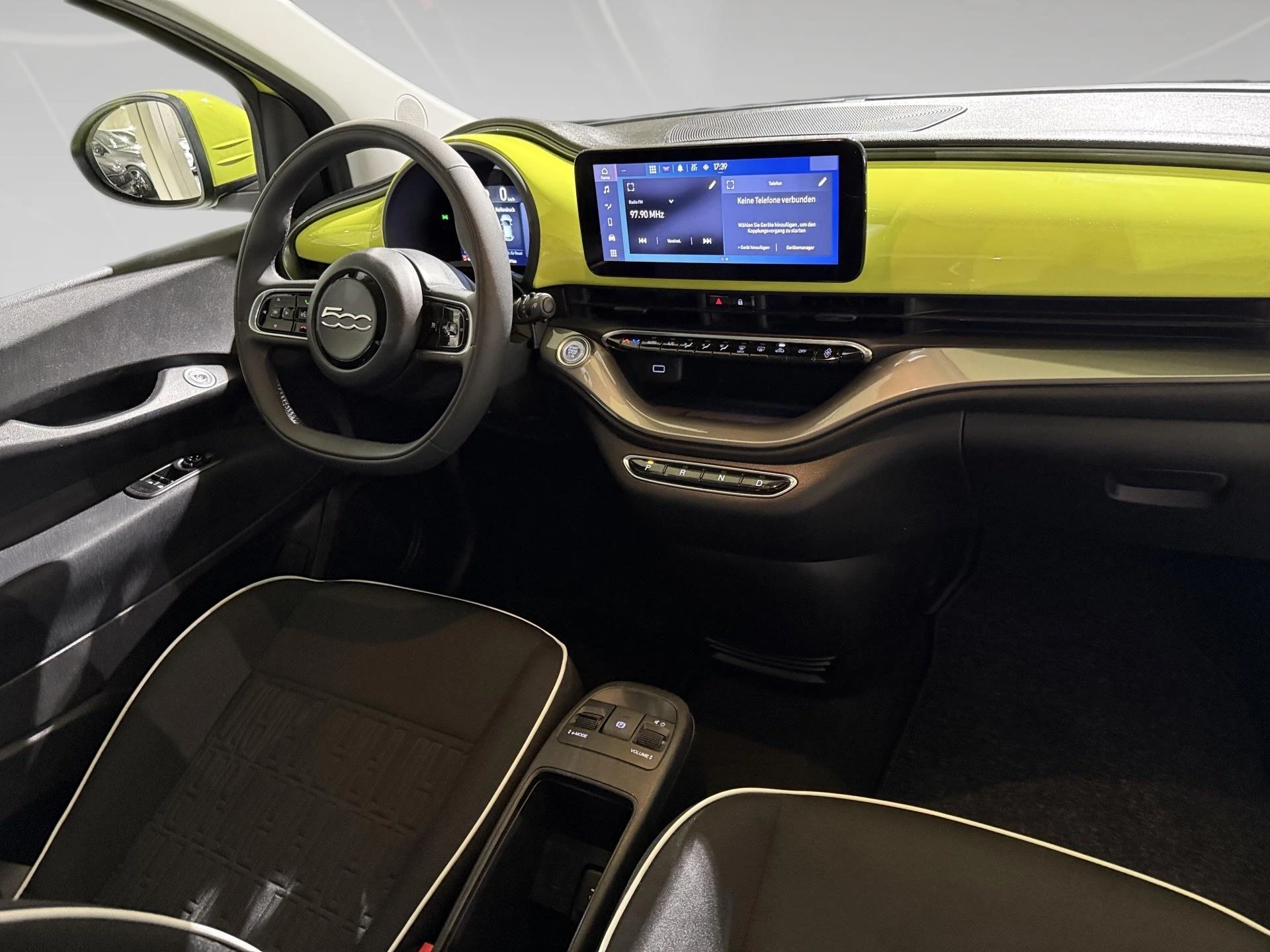 Fiat-500e-image-6