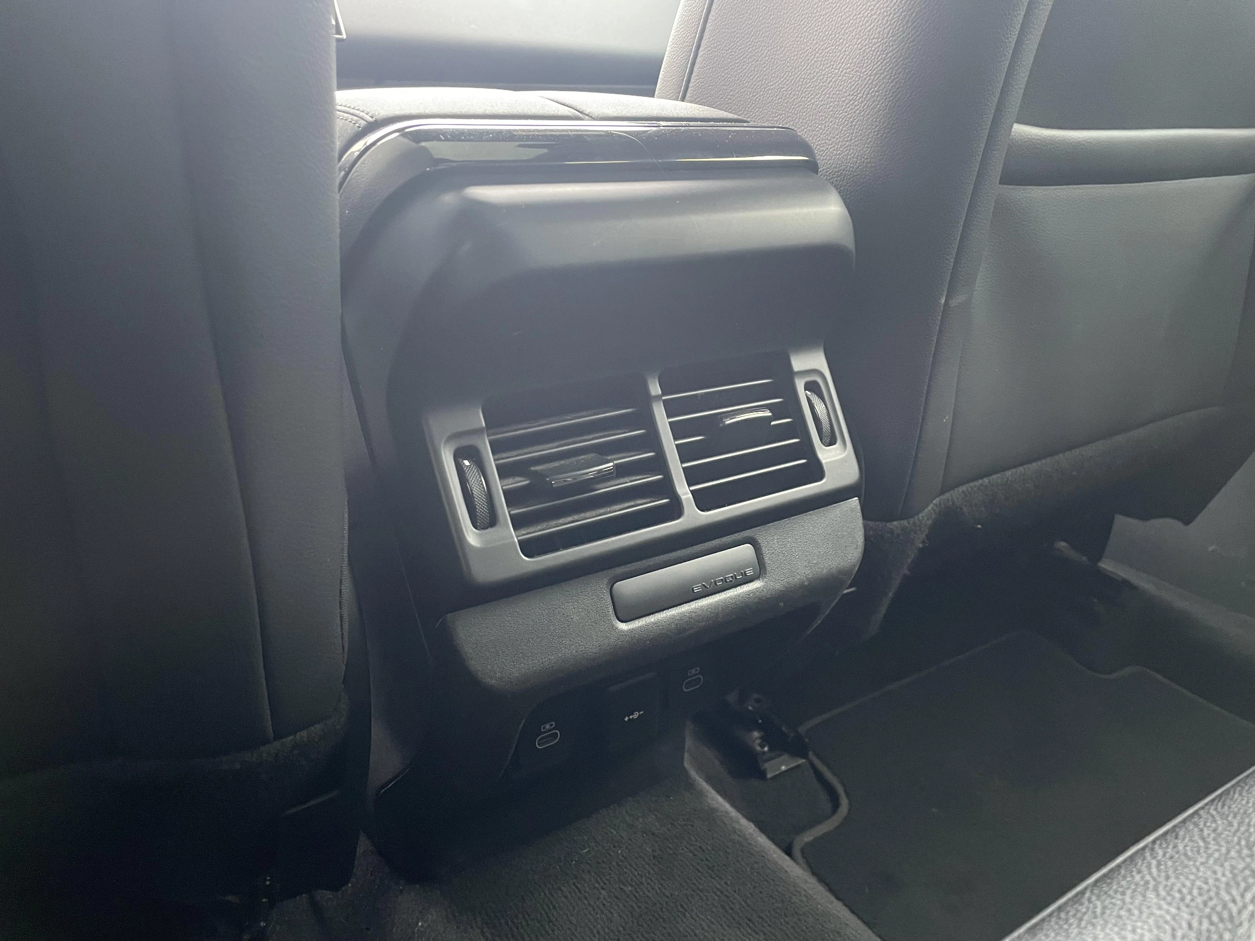 Land Rover Range Rover Evoque P300e S AWD Auto