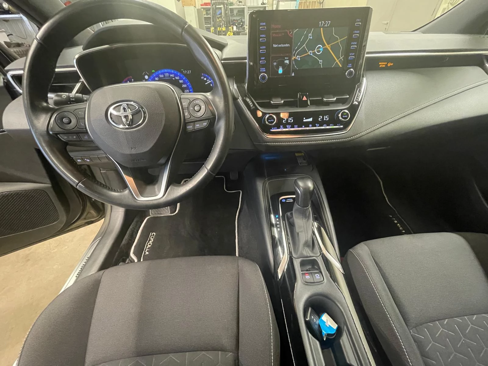 Toyota Corolla 1.8 Hybrid Style e-CVT