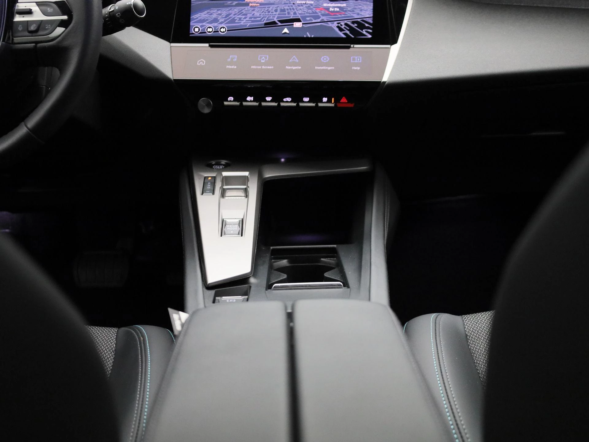 Peugeot-308-image-10