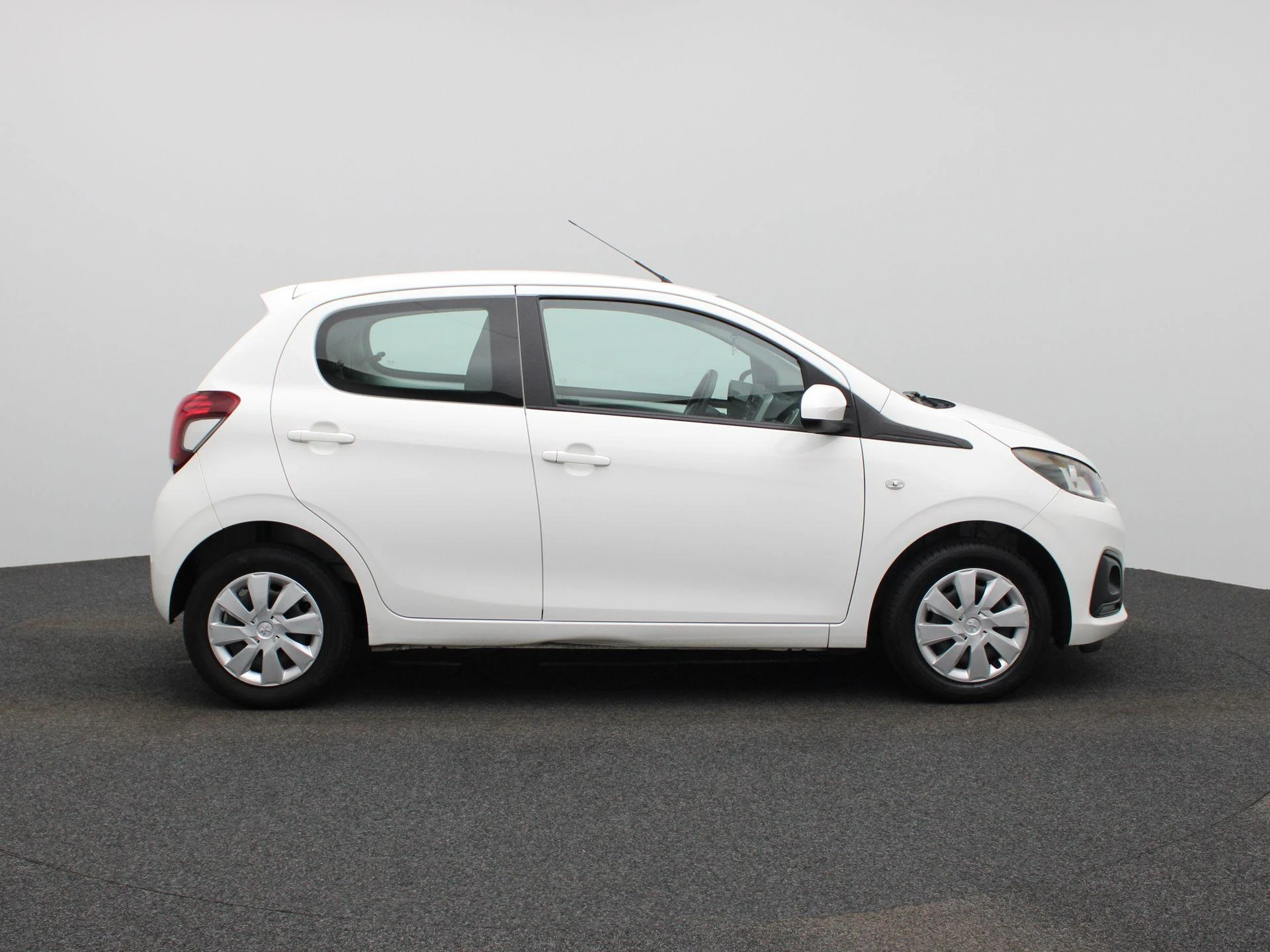 Peugeot-108-image-5