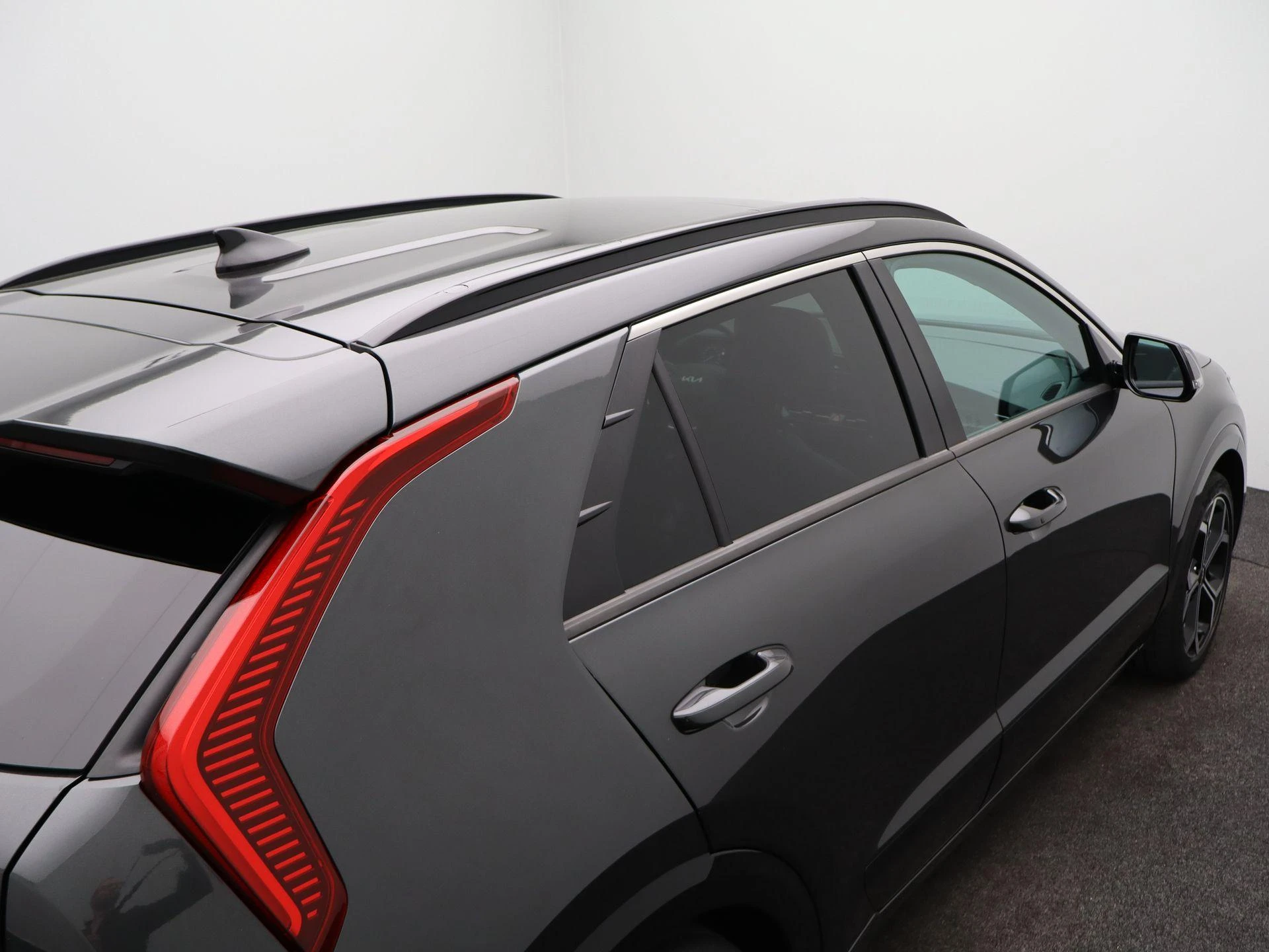Kia-Niro-image-48