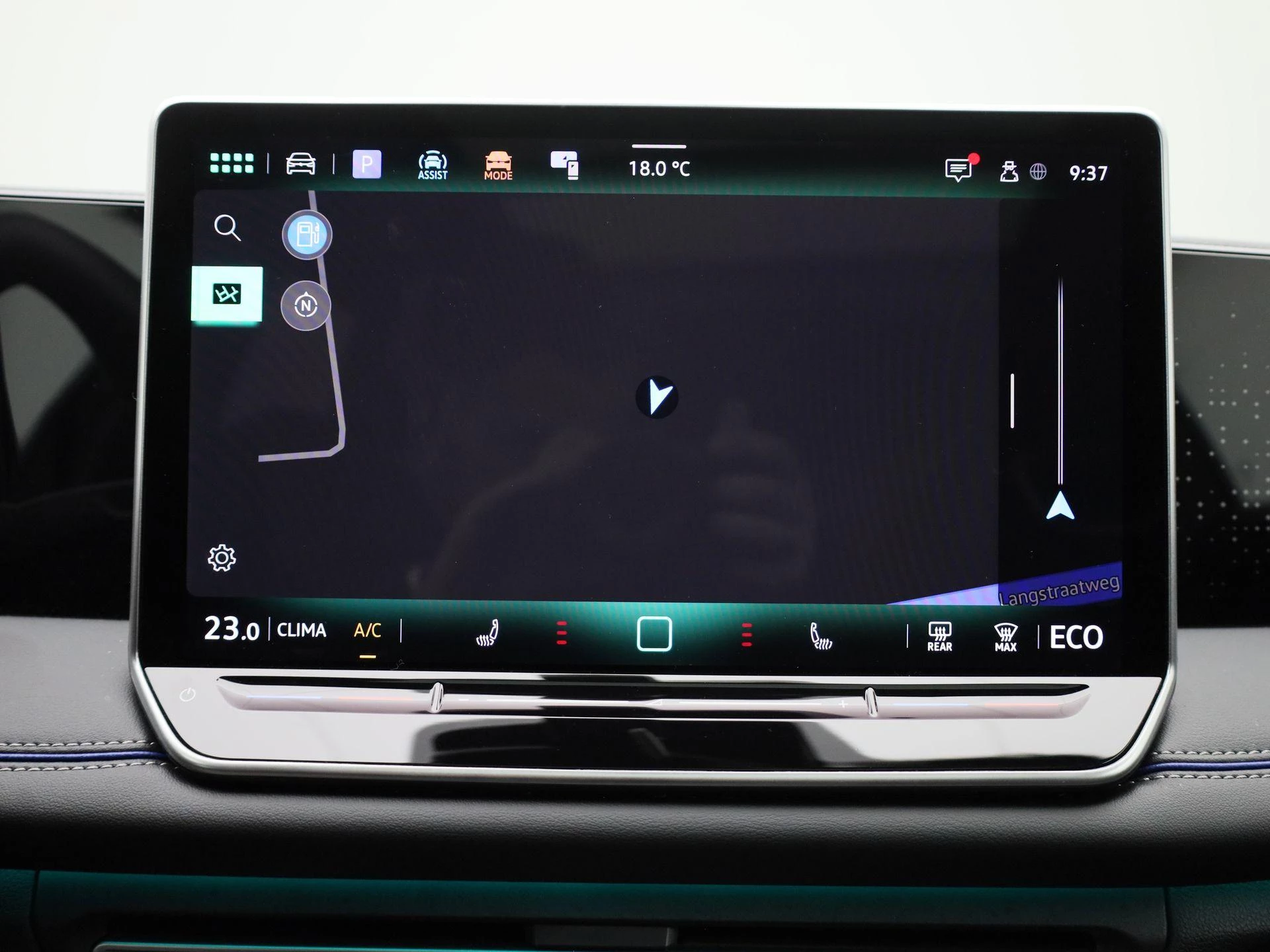 Volkswagen-Tiguan-image-16