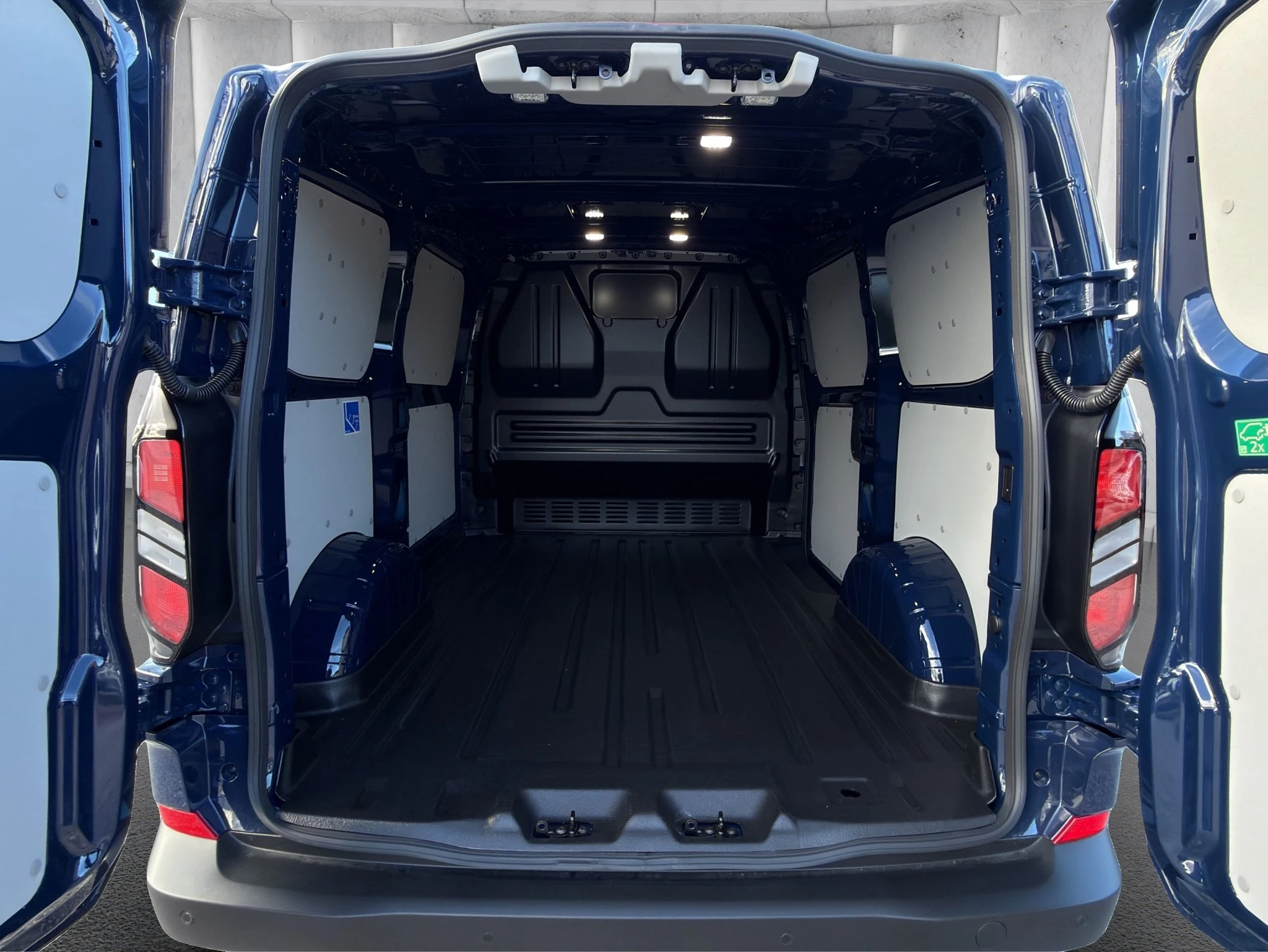 Ford-Transit Custom-image-17
