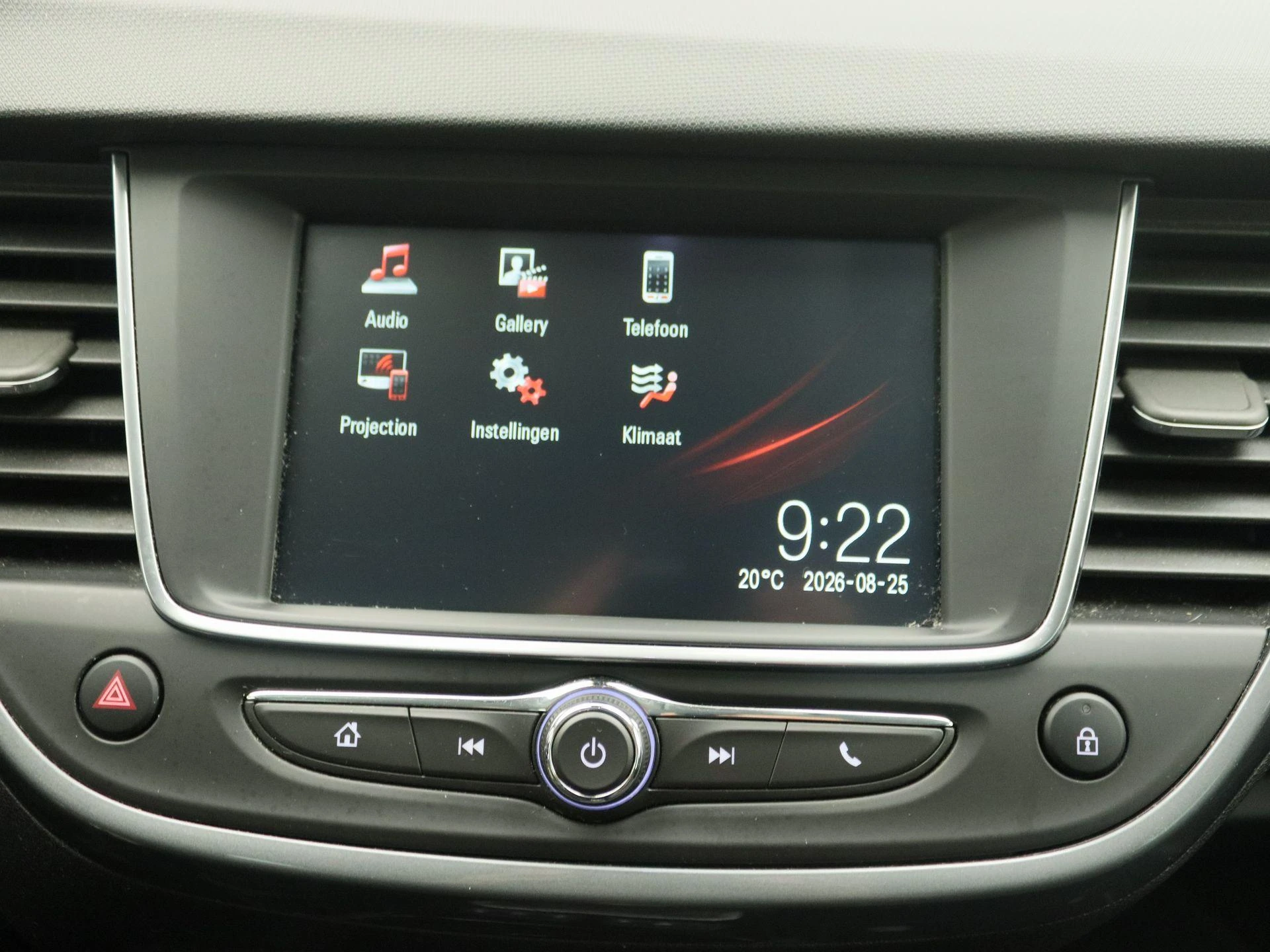 Opel-Crossland X-image-9