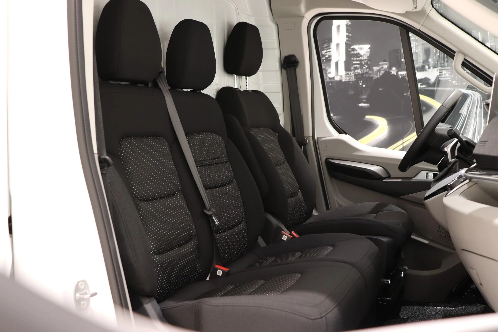 Maxus-eDeliver9-image-14