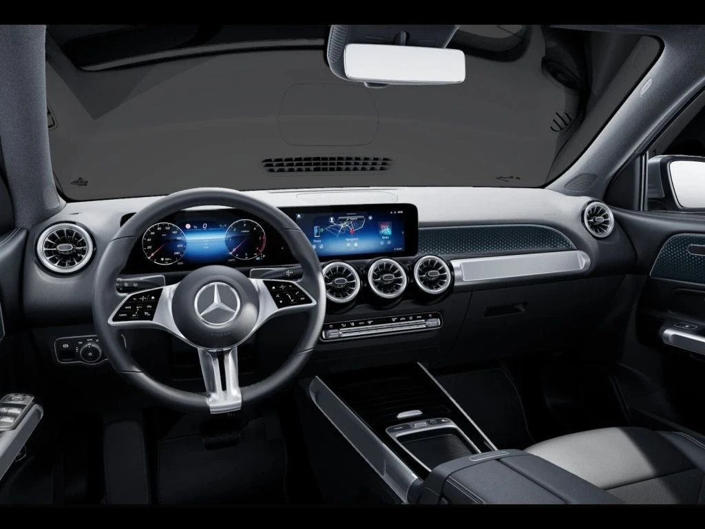 Mercedes-Benz-GLB 200 d-image-9