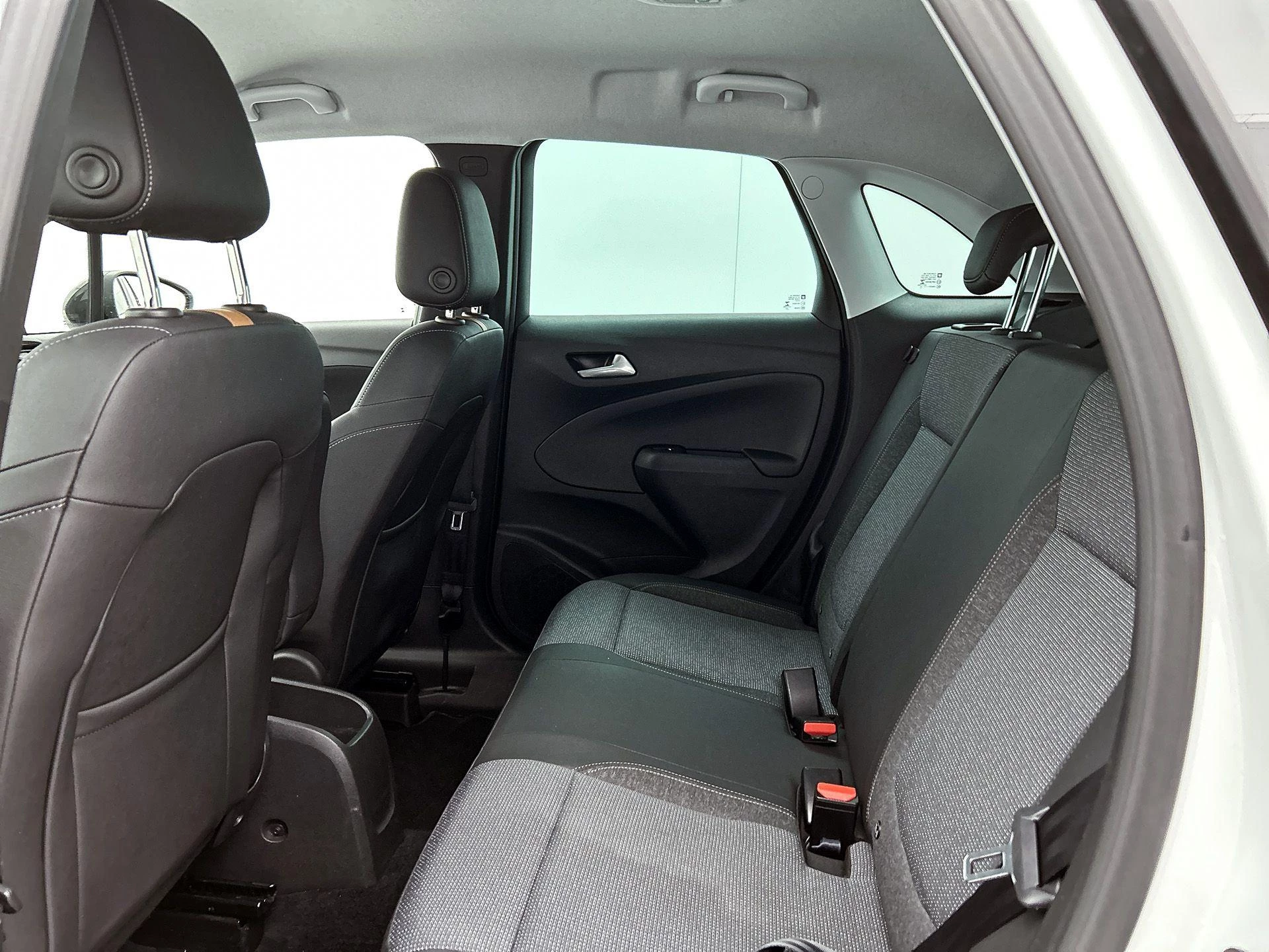 Opel-Crossland-image-25