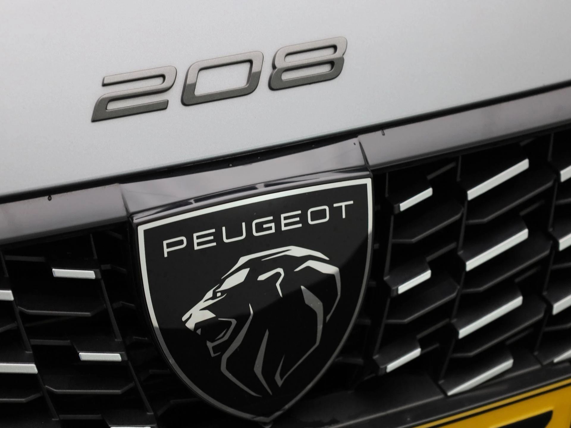 Peugeot e-208 - 34