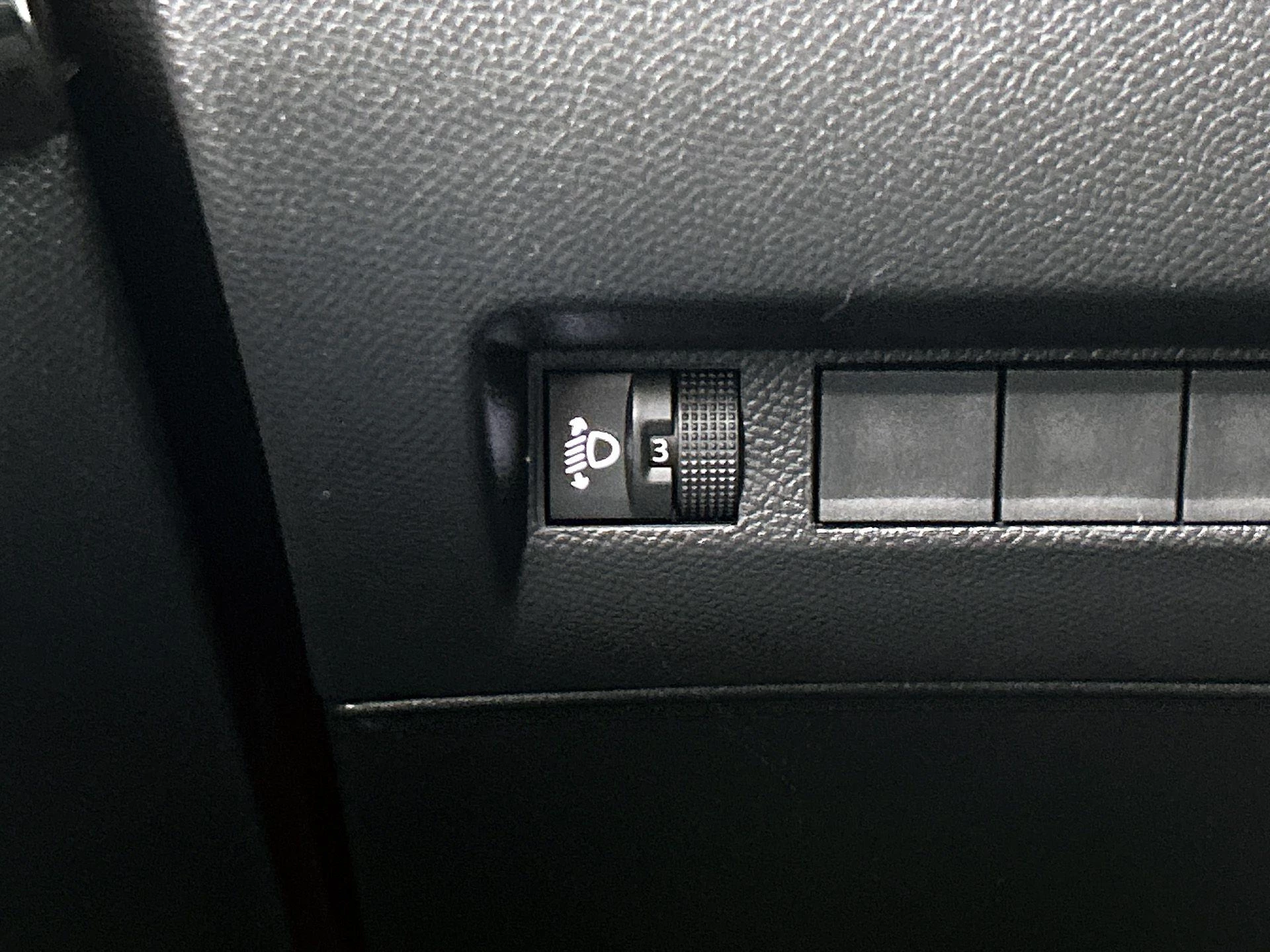 Peugeot 208 1.2 PureTech 100 Allure