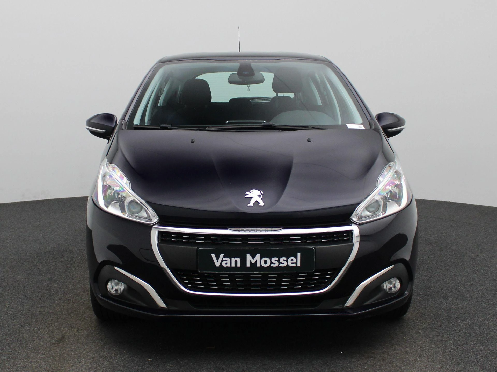 Peugeot-208-image-2