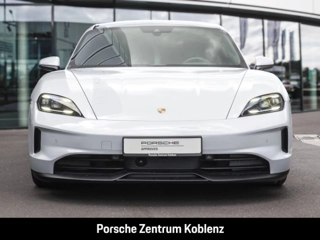 Porsche-Taycan-image-5
