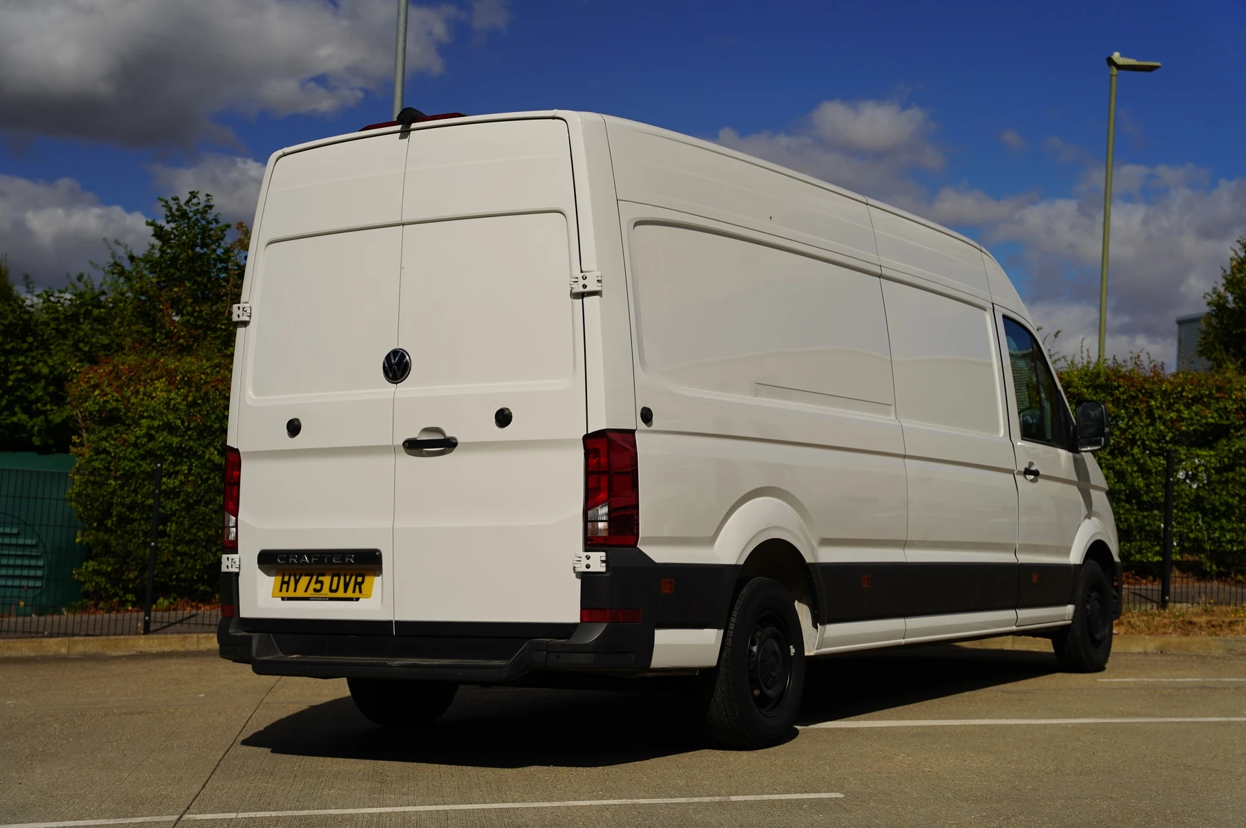 Volkswagen-Crafter-image-11