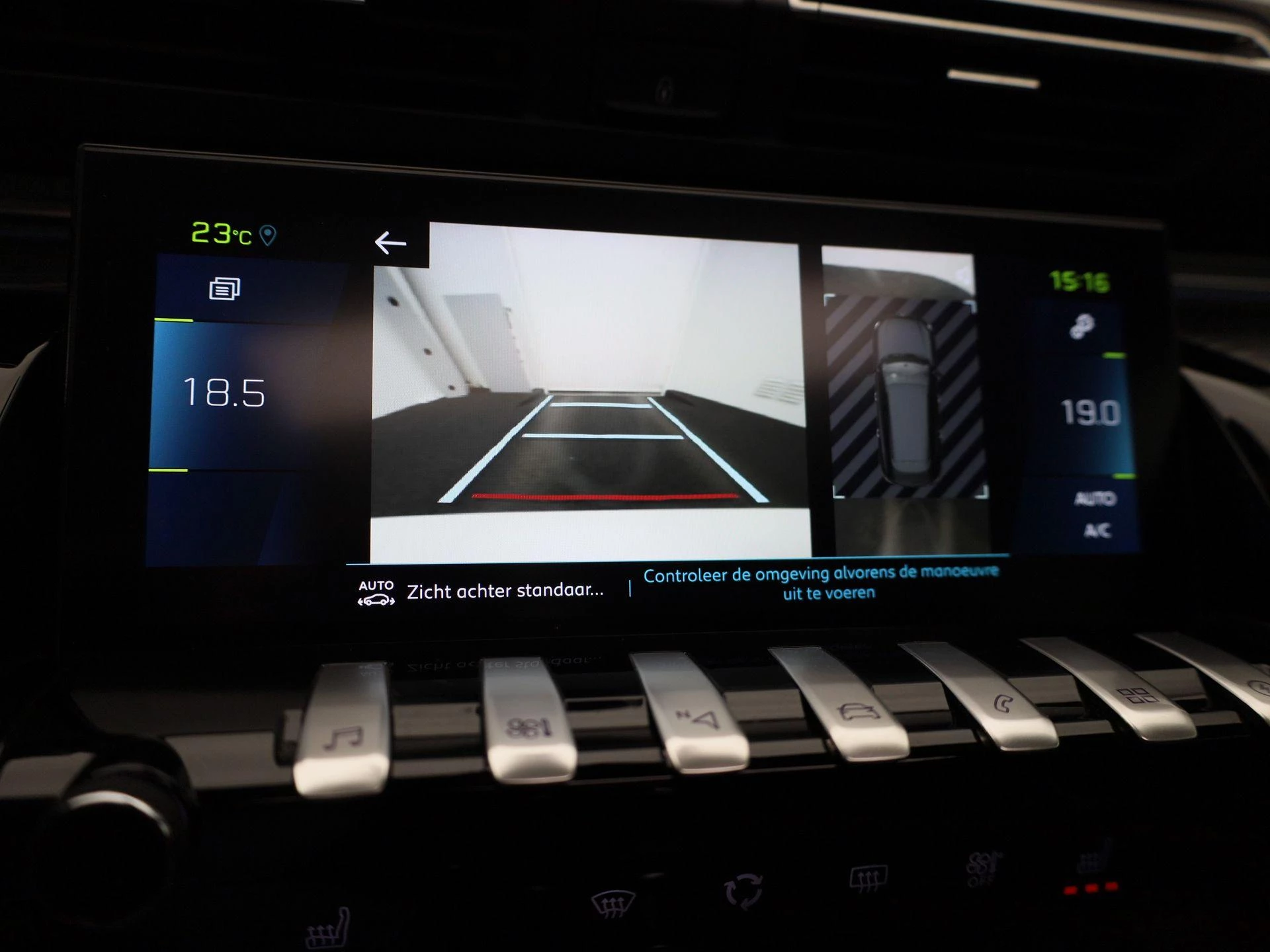 Peugeot-508-image-37