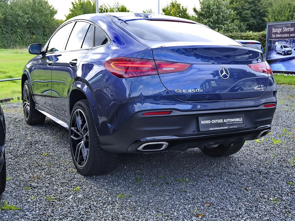 Mercedes-Benz-GLE 450 d-image-5
