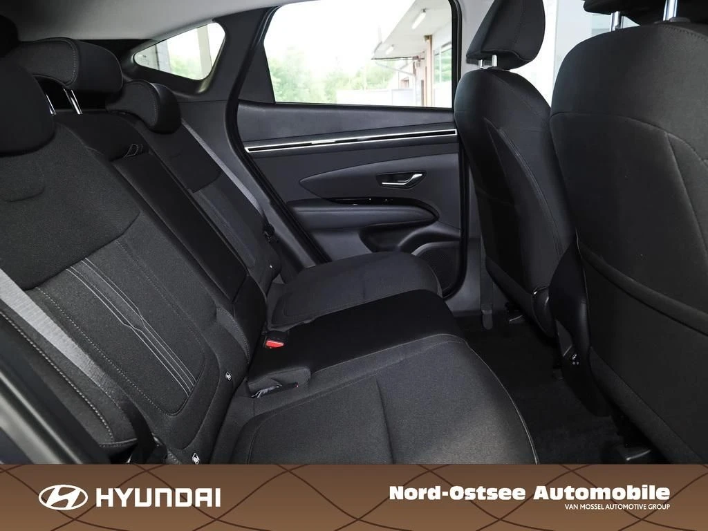 Hyundai Tucson 1.6 T-GDI TREND 4WD SHZ LHZ NAVI KAMERA Trend