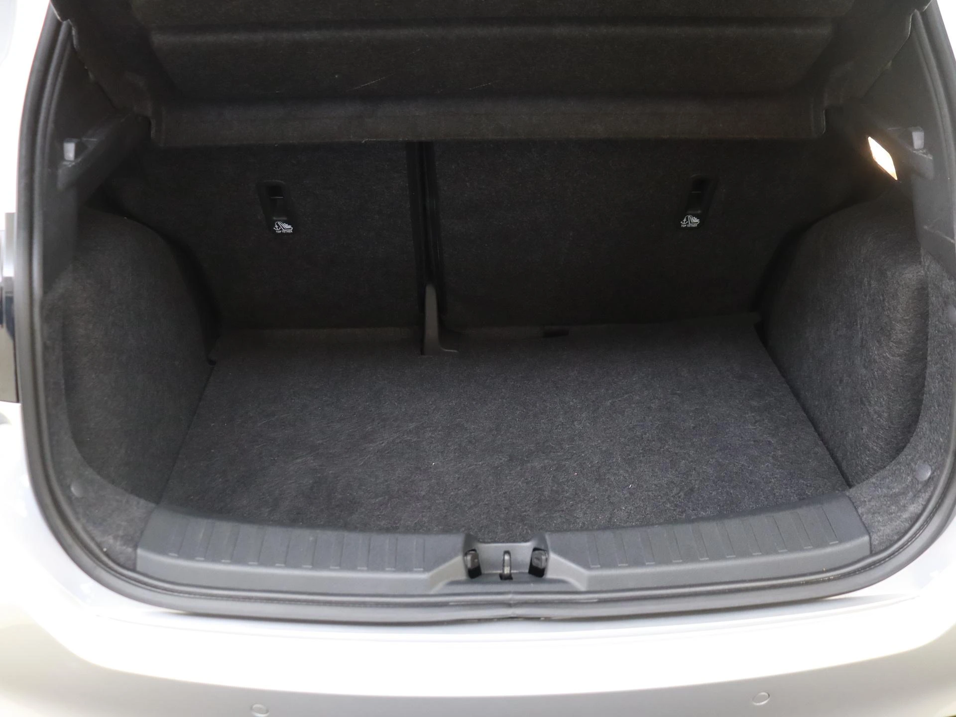 Nissan-Micra-image-23