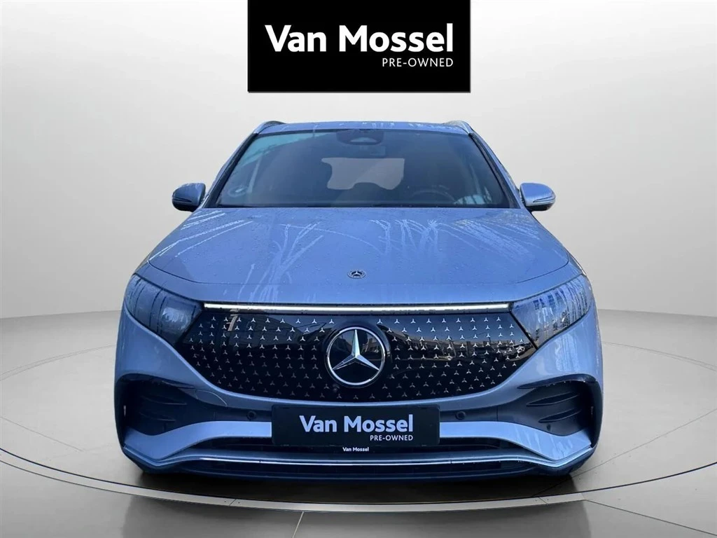 Mercedes-Benz-EQA-image-1