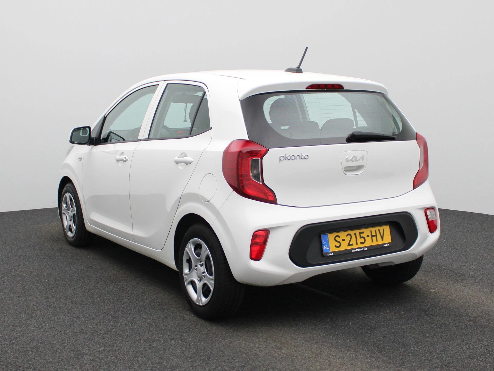 Kia-Picanto-image-3