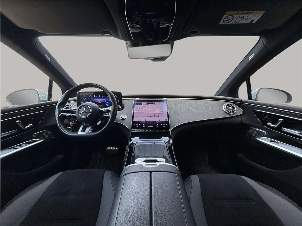 Mercedes-Benz-EQE-image-11