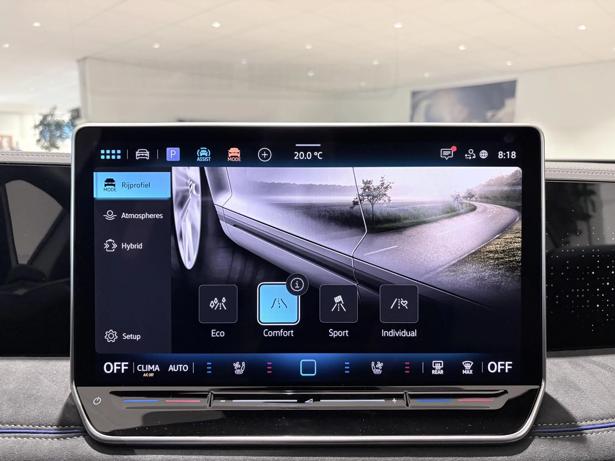 Volkswagen-Tiguan-image-32